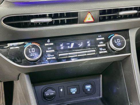 Used 2023 Hyundai Sonata Limited w/ Cargo Package FWD image 24