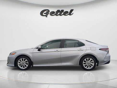 Used 2024 Toyota Camry LE FWD image 7