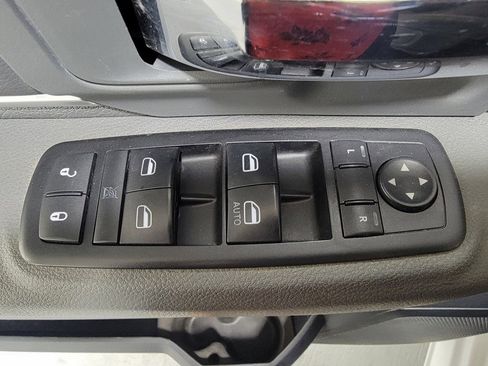 Used 2014 RAM 1500 Big Horn image 25