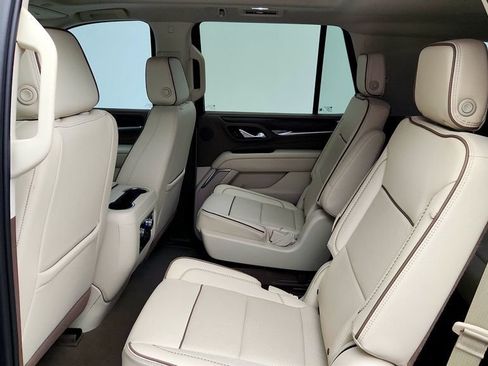Used 2024 GMC Yukon Denali AWD/4WD image 21