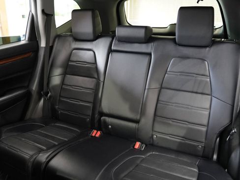 Used 2018 Honda CR-V Touring image 34