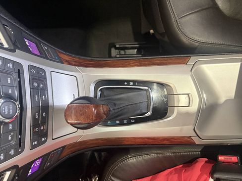 Used 2013 Cadillac CTS Luxury w/ Wood Trim Package AWD/4WD image 18