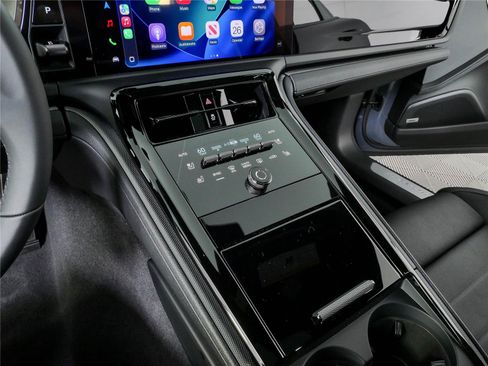 New 2026 Porsche Panamera image 18