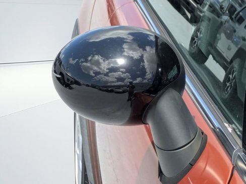 Used 2013 MINI Cooper Clubman FWD image 11