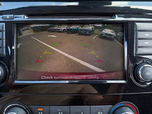 Used 2020 Nissan Rogue Sport S AWD/4WD image 11