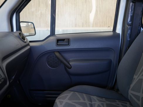 Used 2012 Ford Transit Connect XLT image 32