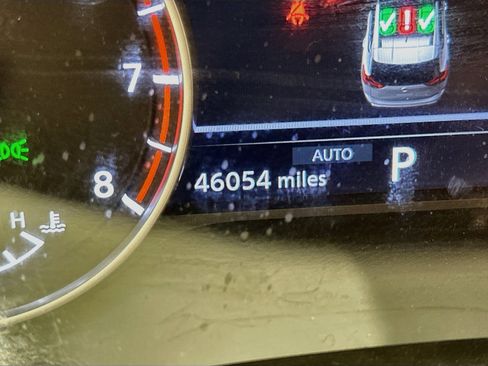 Used 2024 Nissan Rogue SV AWD/4WD image 19