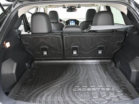 Certified 2024 Subaru Crosstrek 2.5i Limited w/ Crosstrek Mirror Package image 18