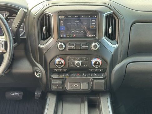 Used 2019 GMC Sierra 1500 AT4 w/ AT4 Premium Package image 17