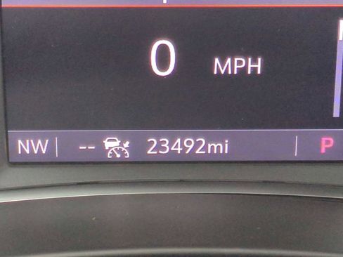 Used 2024 Chevrolet Equinox RS w/ RS Leather Package image 12