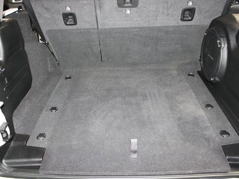 Used 2021 Jeep Wrangler Unlimited Sahara AWD/4WD image 27