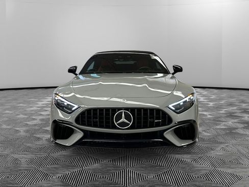 Used 2022 Mercedes-Benz SL 63 AMG 4MATIC w/ AMG Aerodynamic Package image 9