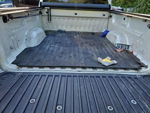 Used 2014 Chevrolet Silverado 1500 High Country AWD/4WD image 6