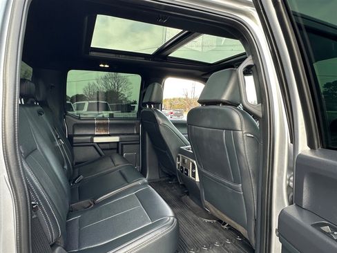 Used 2022 Ford F250 Lariat w/ Lariat Ultimate Package image 12