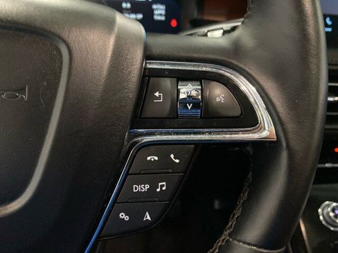 Used 2022 Lincoln Nautilus Reserve image 20