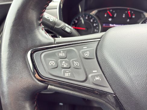 Used 2022 Chevrolet Equinox RS w/ RS Leather Package FWD image 29