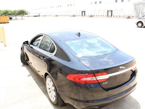 Used 2014 Jaguar XF 3.0 RWD image 25