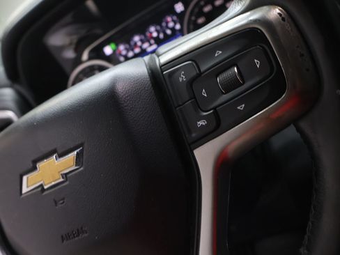 Used 2020 Chevrolet Silverado 2500 LTZ w/ LTZ Premium Package AWD/4WD image 20