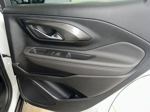 Certified 2022 GMC Terrain SLE w/ Driver Convenience Package image 29