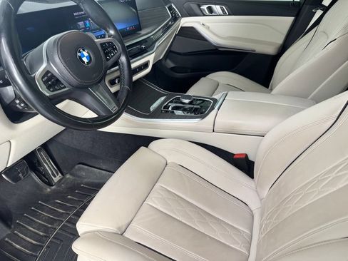 Certified 2024 BMW X5 xDrive40i w/ M Sport Package AWD/4WD image 14