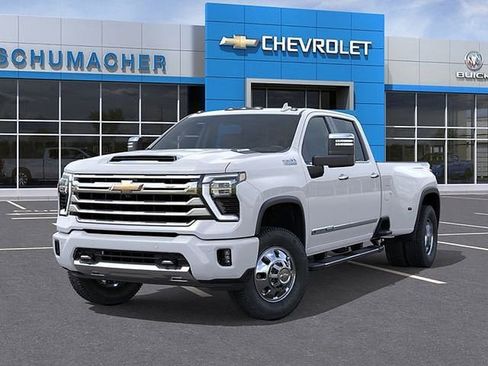 New 2026 Chevrolet Silverado 3500 High Country AWD/4WD image 6