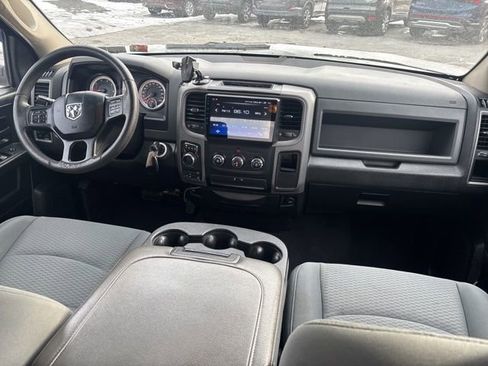 Used 2017 RAM 1500 Express image 9