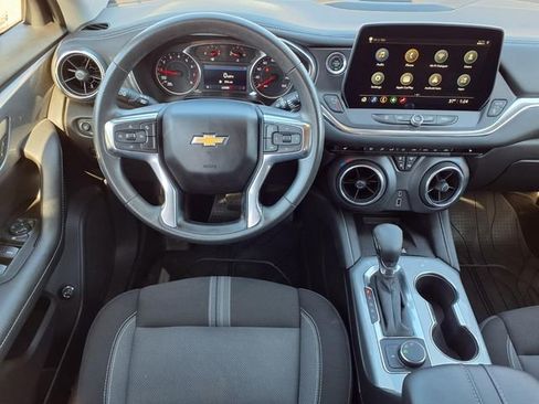 Used 2024 Chevrolet Blazer LT w/ Convenience Package image 6