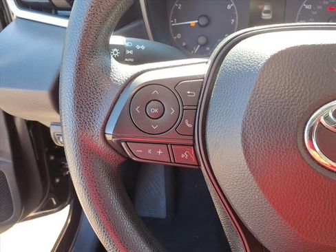 Used 2024 Toyota Corolla LE image 21