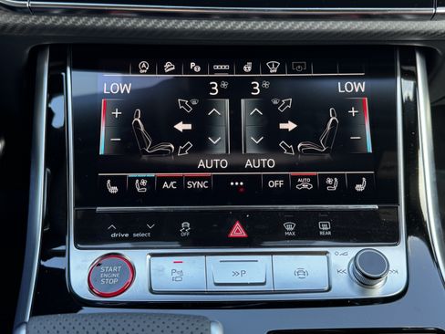 New 2026 Audi SQ7 Prestige AWD/4WD image 28