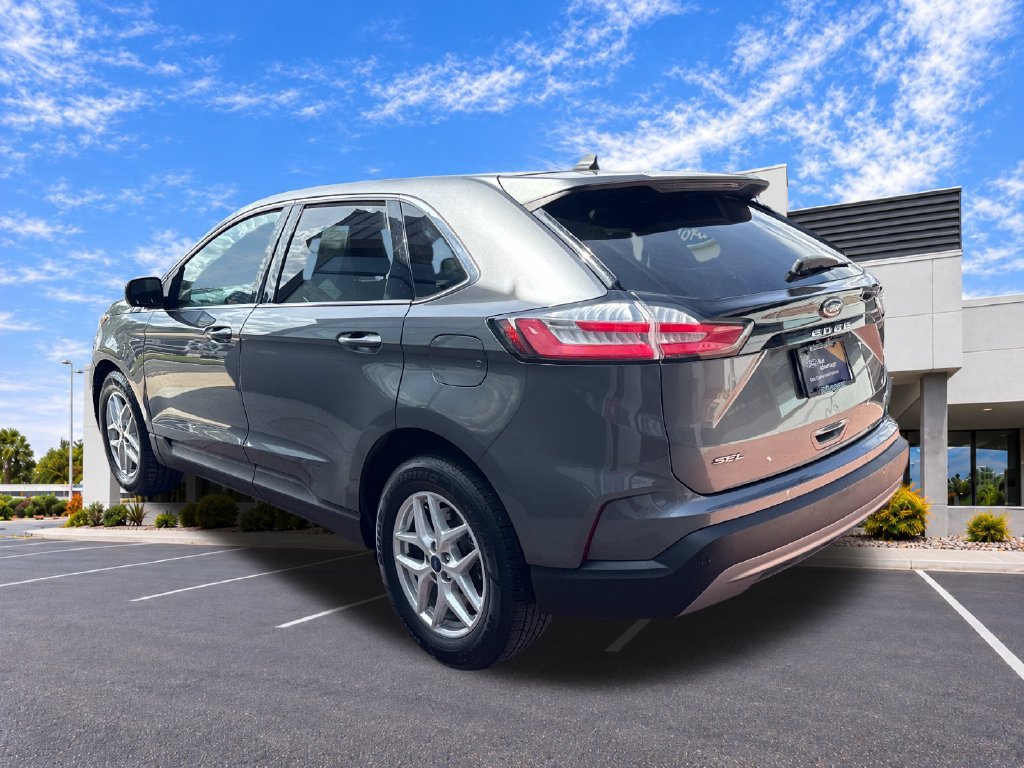 Used 2022 Ford Edge SEL AWD/4WD image 7