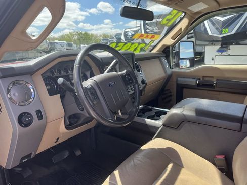 Used 2015 Ford F350 Lariat w/ Lariat Chrome Package AWD/4WD image 20
