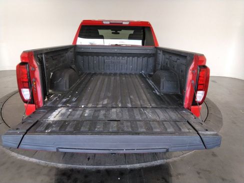 Used 2022 GMC Sierra 1500 Elevation w/ X31 Off-Road Package image 9