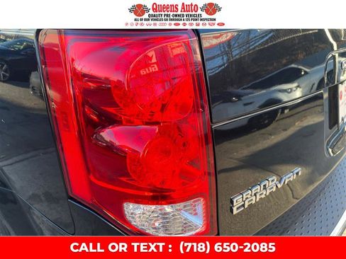 Used 2019 Dodge Grand Caravan GT image 34