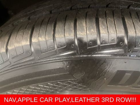 Used 2023 Nissan Pathfinder SL w/ Lighting Package (N92) image 31