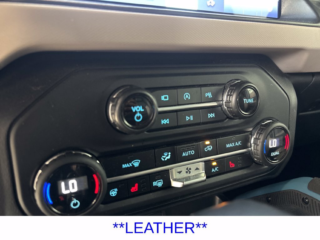 Used 2023 Ford Bronco Wildtrak AWD/4WD image 17