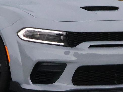 Used 2022 Dodge Charger Scat Pack RWD image 7