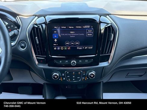 Used 2023 Chevrolet Traverse LT w/ LT Premium Package AWD/4WD image 21