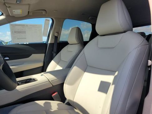 New 2026 Nissan Murano SV AWD/4WD image 18
