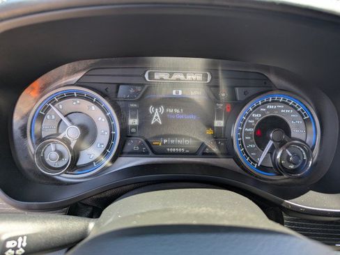 Used 2019 RAM 1500 Limited AWD/4WD image 16