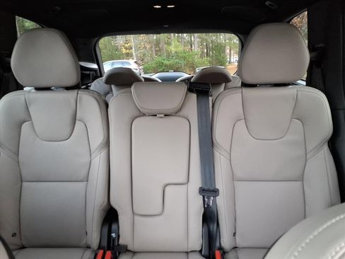 New 2026 Volvo XC90 B6 Ultra w/ Protection Package AWD/4WD image 18
