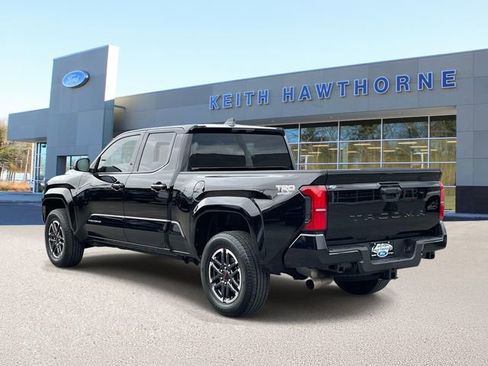 Used 2025 Toyota Tacoma TRD Sport RWD image 4