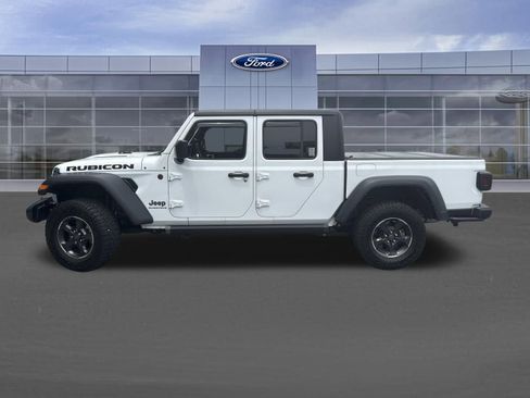 Used 2023 Jeep Gladiator Rubicon w/ Trailer Tow Package AWD/4WD image 8