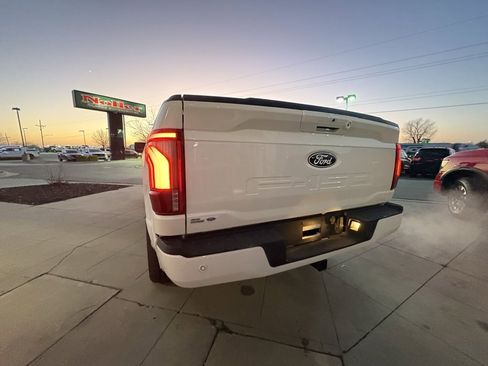Used 2024 Ford F150 Platinum w/ FX4 Off-Road Package image 7