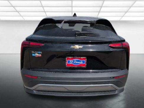 New 2026 Chevrolet Blazer EV LT image 31