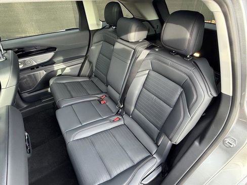 New 2026 Lincoln Nautilus Reserve image 21