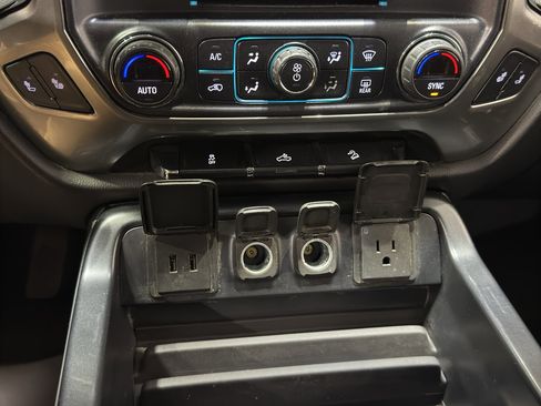 Used 2019 Chevrolet Silverado 1500 LT w/ All Star Edition AWD/4WD image 28