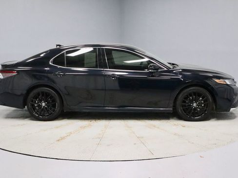 Used 2024 Toyota Camry XSE FWD image 6