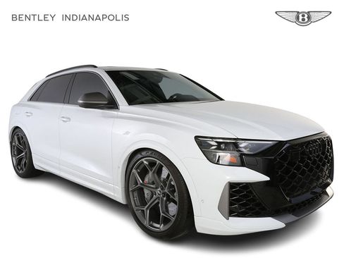 Used 2025 Audi RS Q8 performance AWD/4WD image 1