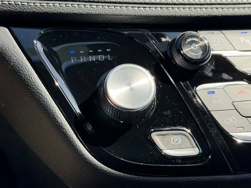 New 2026 Chrysler Pacifica Select FWD image 22