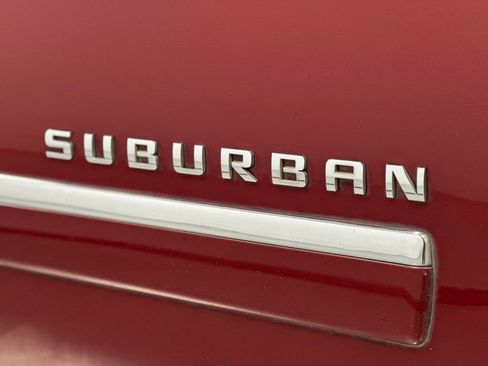 Used 2011 Chevrolet Suburban LTZ AWD/4WD image 24